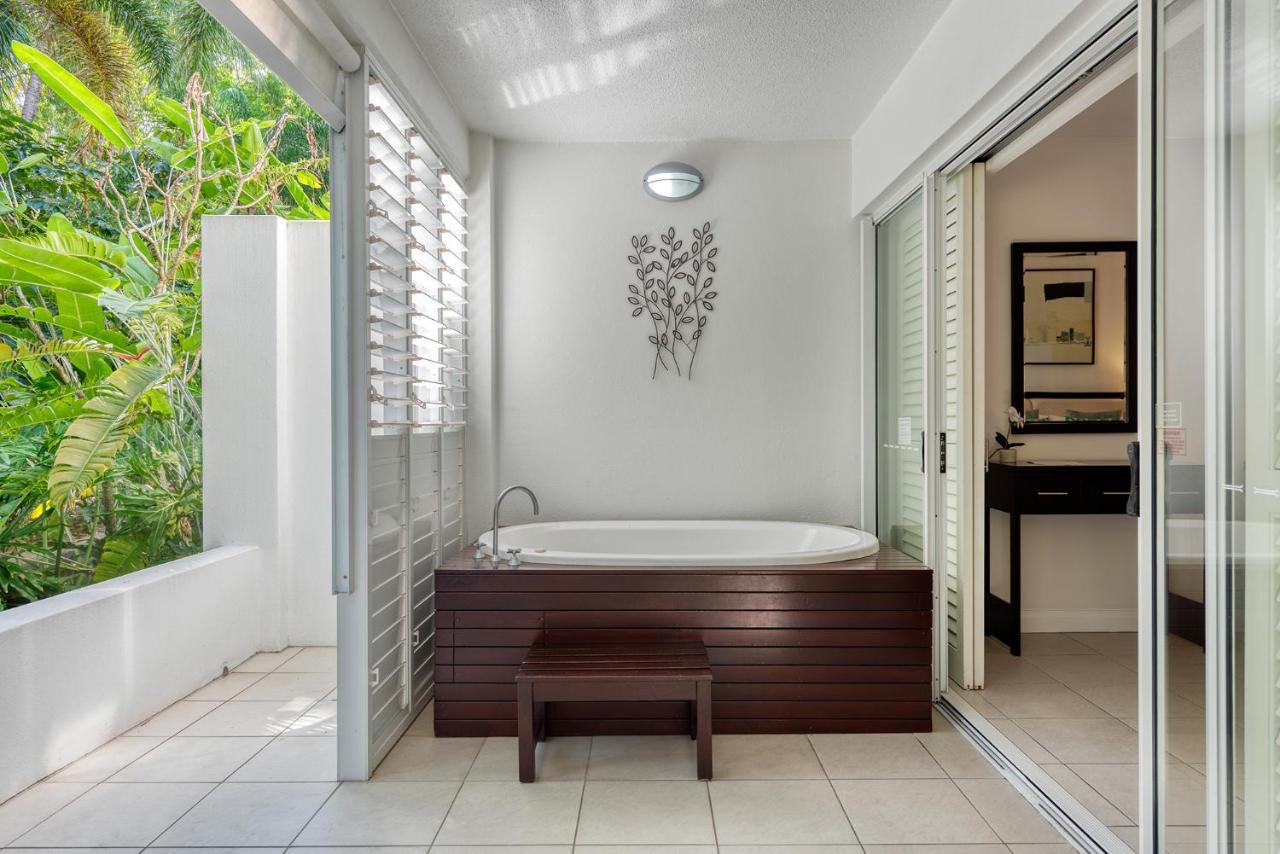 The Beach Club Premium Private Apartments Palm Cove Ngoại thất bức ảnh